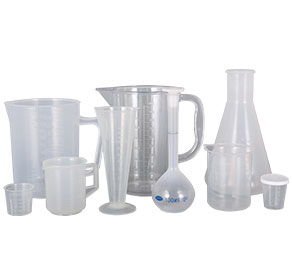 肏逼日日操塑料量杯量筒采用全新塑胶原料制作，适用于实验、厨房、烘焙、酒店、学校等不同行业的测量需要，塑料材质不易破损，经济实惠。
